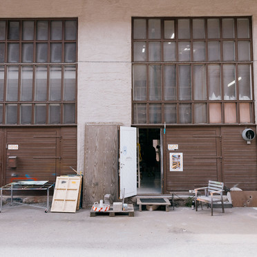 Utenfor Trafo kunstnerhus.