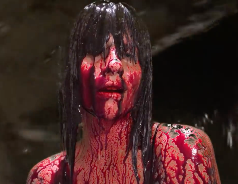 Blod, kvinne i blod, blodbad